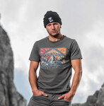 Triko Young Pirates Mountains T Triko Young Pirates Mountains T 2